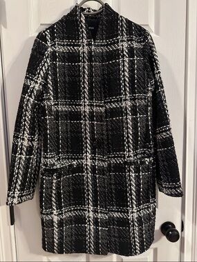 Woman’s Express Black and White Plaid Bouclé Coat